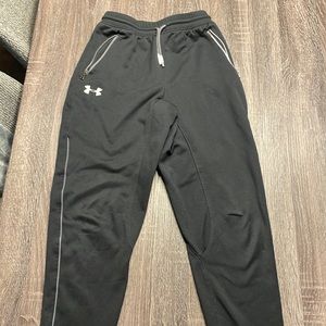 Boys Under Armour Pennant Tapered Leg Joggers Large